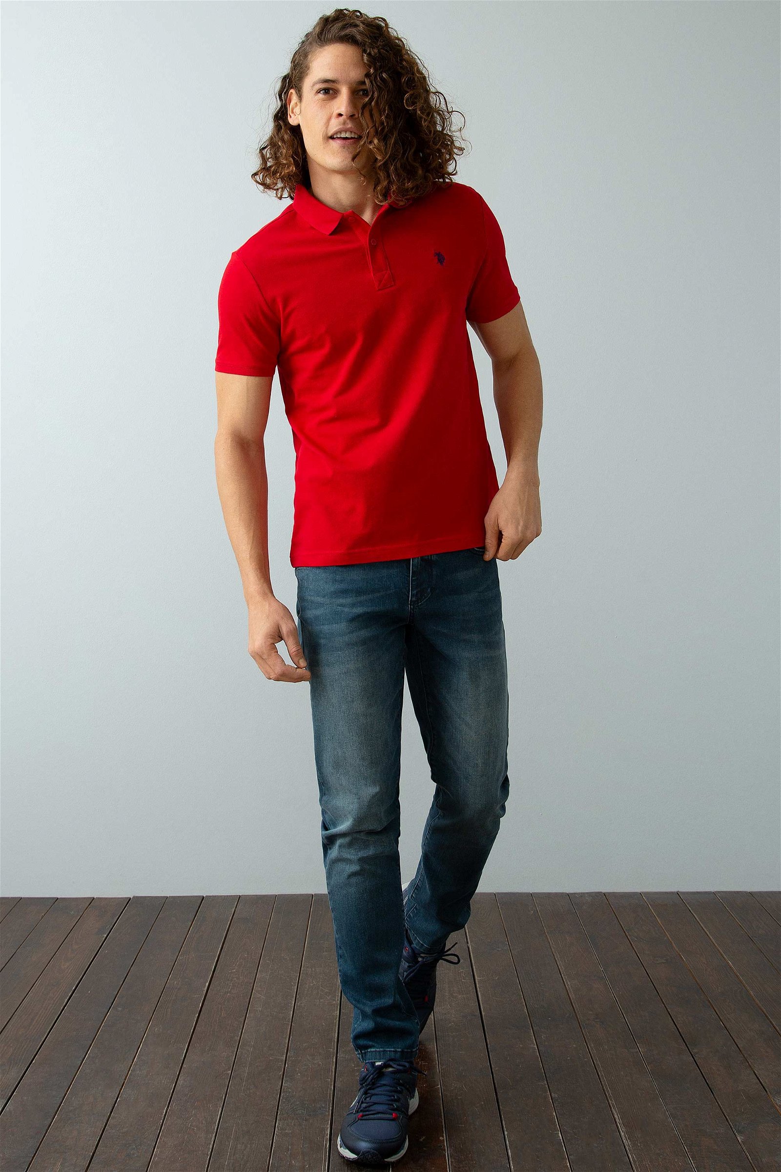 تی شرت یقه پولو قرمز  اندامی آستین کوتاه مردانه یو اس پولو | US POLO ASSN