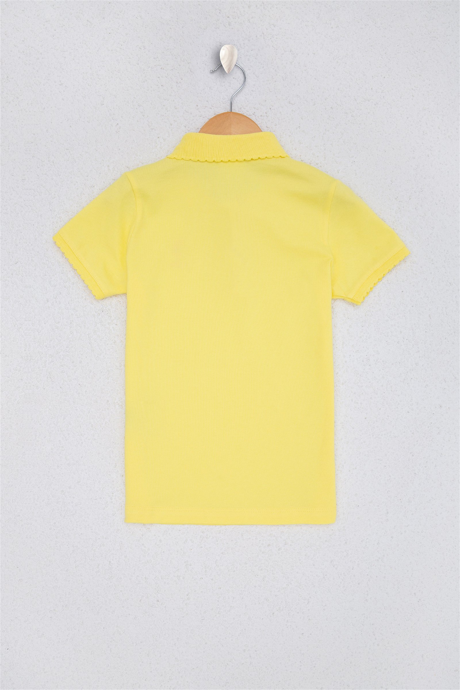 تی شرت  زرد  استاندارد فیت  دخترانه یو اس پولو | US POLO ASSN