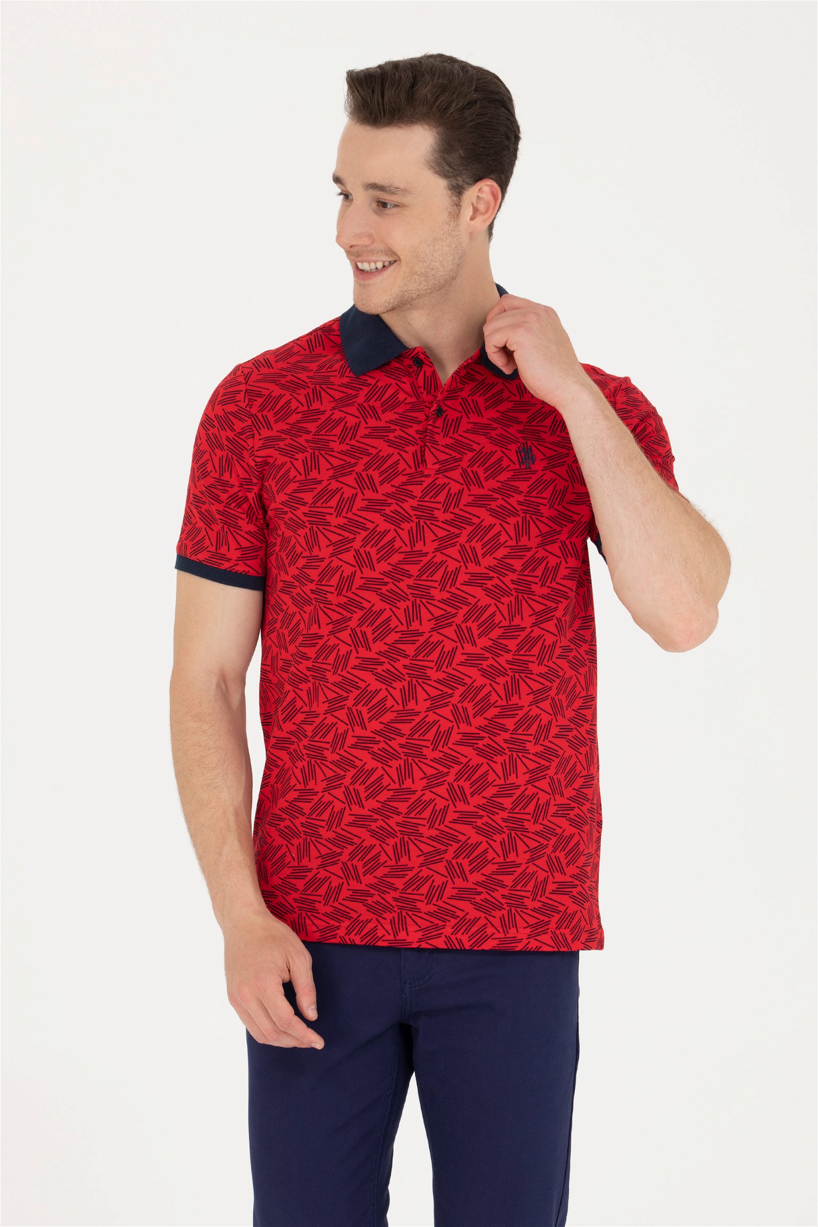 تی شرت یقه پولو قرمز  استاندارد فیت آستین کوتاه مردانه یو اس پولو | US POLO ASSN